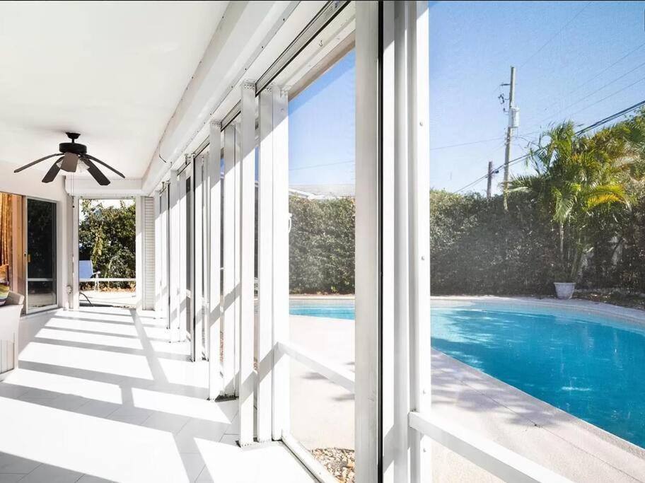 Lovely 3-Bd, Walk To Bars, 9 Min Drive From Beach! Heated Pool. 劳德代尔堡 外观 照片