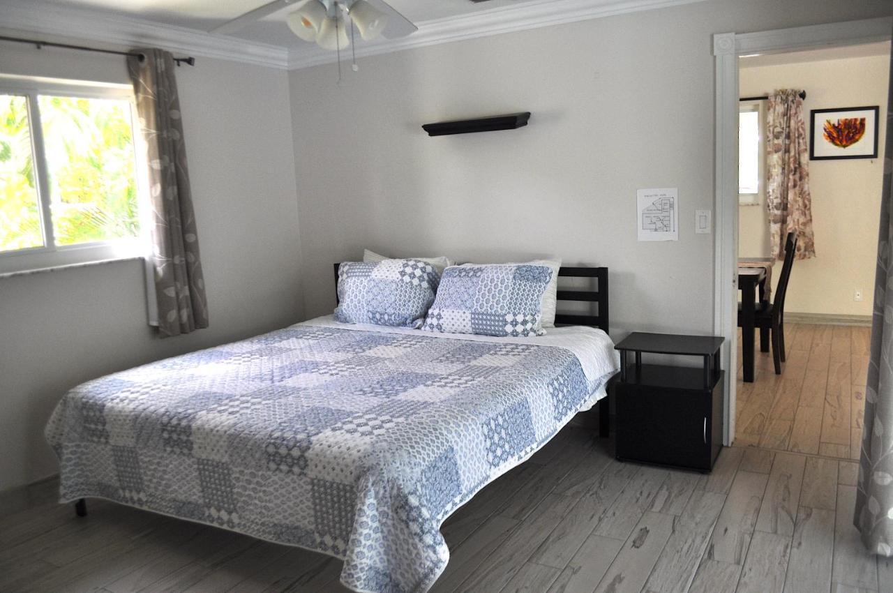 Lovely 3-Bd, Walk To Bars, 9 Min Drive From Beach! Heated Pool. 劳德代尔堡 外观 照片