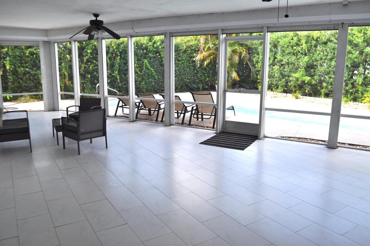 Lovely 3-Bd, Walk To Bars, 9 Min Drive From Beach! Heated Pool. 劳德代尔堡 外观 照片